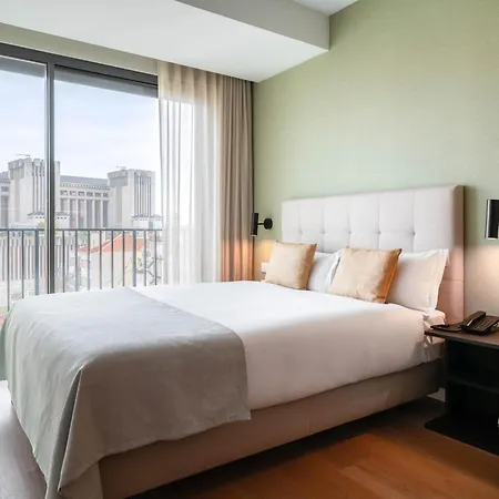 公寓式酒店 Limehome Defensores De Chaves 3*