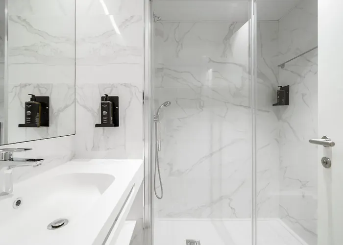 公寓式酒店 Limehome Defensores De Chaves Lisboa