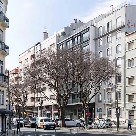 Limehome Defensores De Chaves Apartment Lisbon