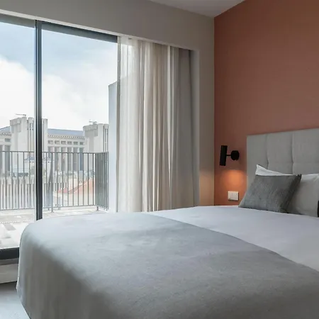 Limehome Defensores De Chaves Apartment *