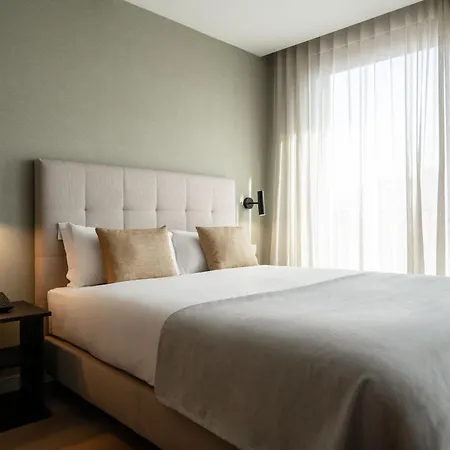 Limehome Defensores De Chaves Apartment