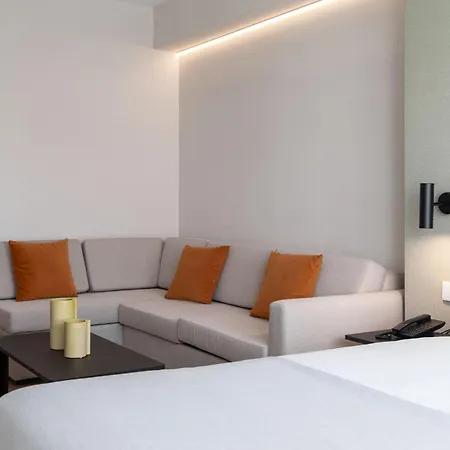 Apartment Limehome Defensores De Chaves