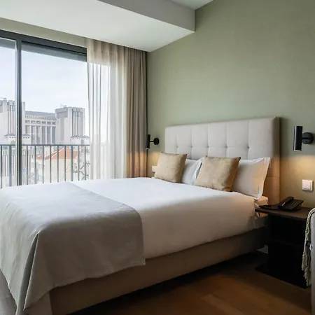 Apartment Limehome Defensores De Chaves Lisbon