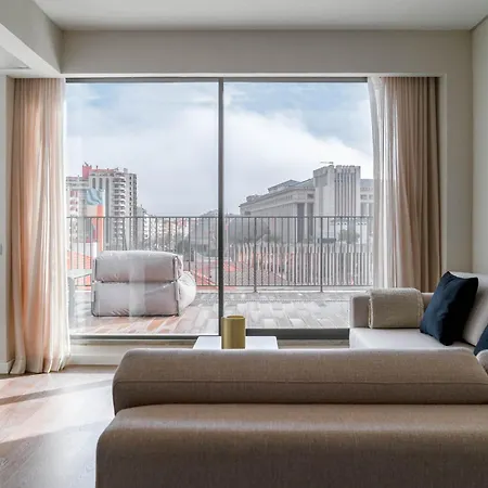 Limehome Campo Pequeno 3* 리스본