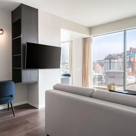 Lägenhetshotell Limehome Defensores De Chaves