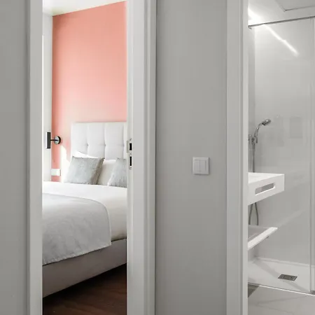 Limehome Campo Pequeno 3* Lisbona