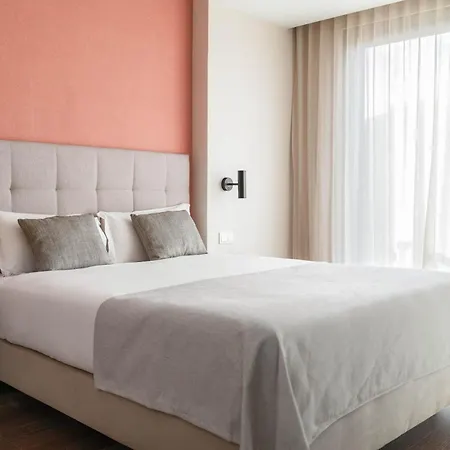 Limehome Defensores De Chaves Apart Otel 3*