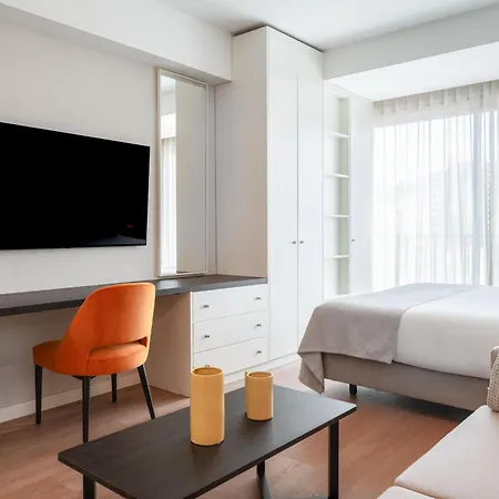 Limehome Campo Pequeno 3*