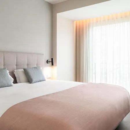 Apartmanhotel Limehome Campo Pequeno 3*